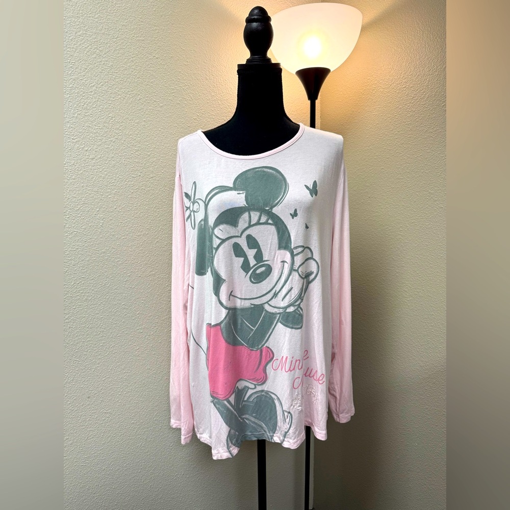 Disney Minnie Mouse Tee. Soft. 2XL. Soft pink.
